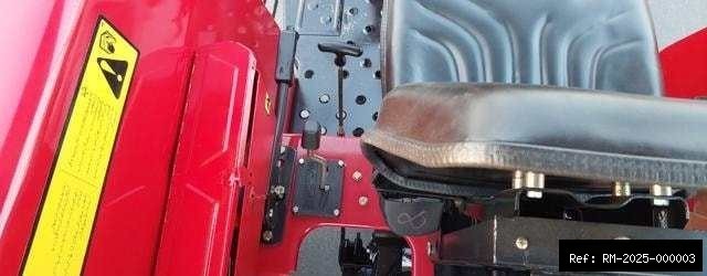 Vehicle photo 5