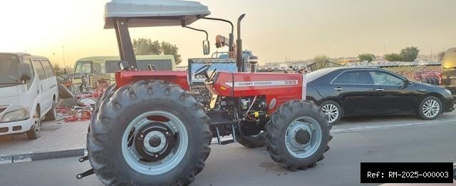 Vehicle photo 13
