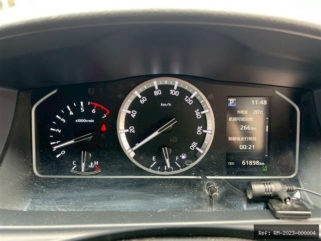 Vehicle photo 4