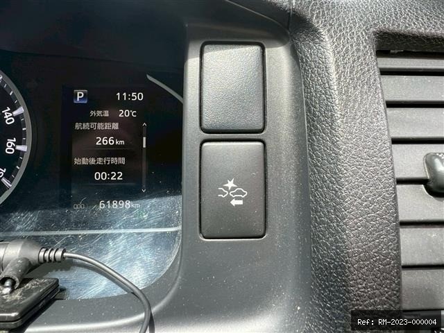 Vehicle photo 15
