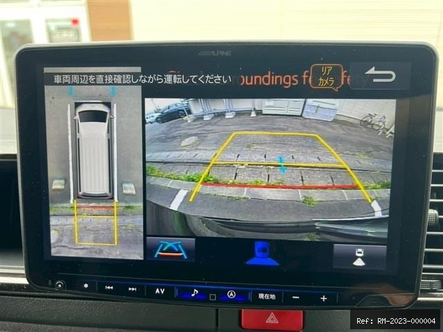 Vehicle photo 19
