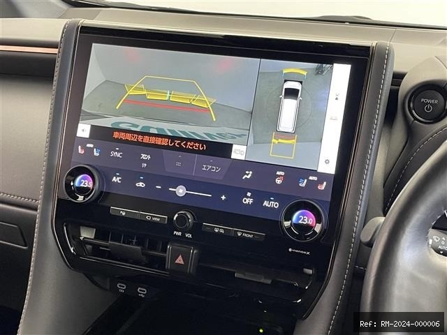 Vehicle photo 14