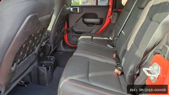 Vehicle photo 8