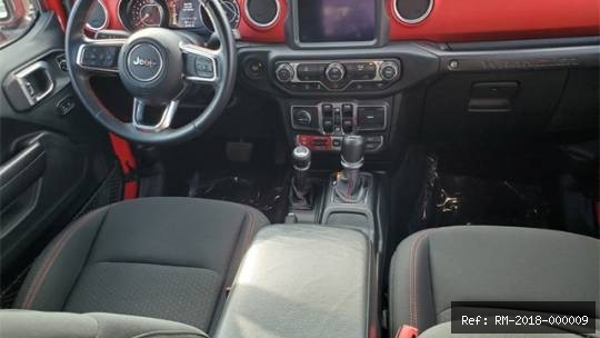 Vehicle photo 25