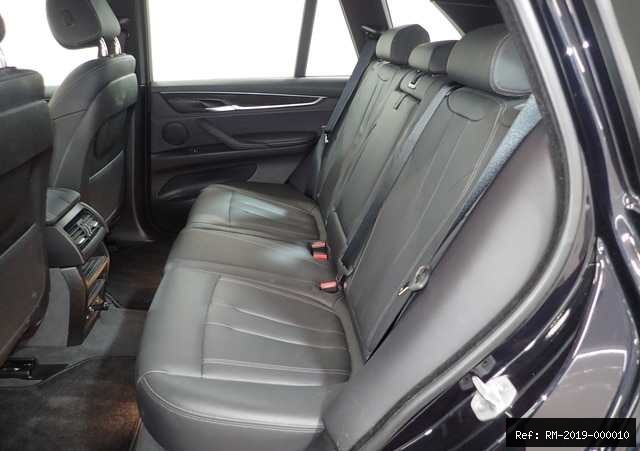 Vehicle photo 20