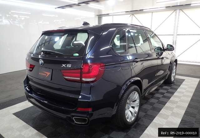 Vehicle photo 47