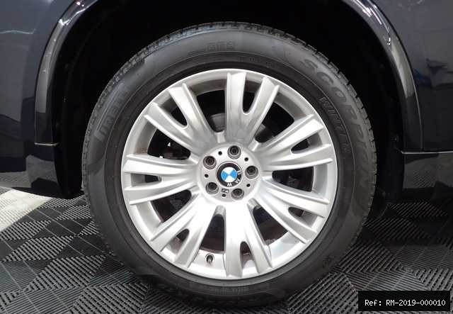 Vehicle photo 39