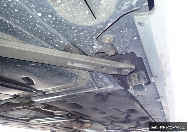 Vehicle photo 20