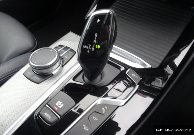 Vehicle photo 44