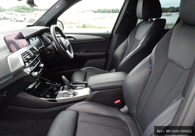 Vehicle photo 23