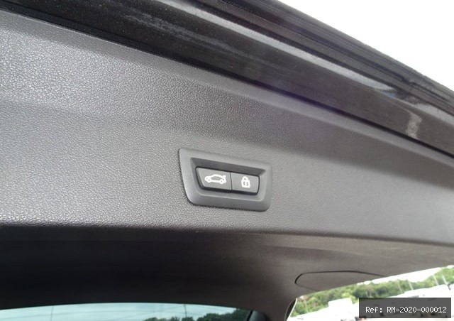 Vehicle photo 29