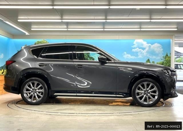 Vehicle photo 6