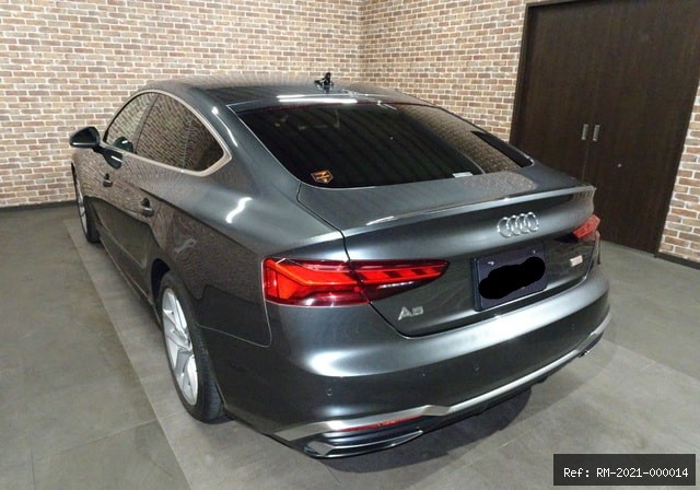 Vehicle photo 3