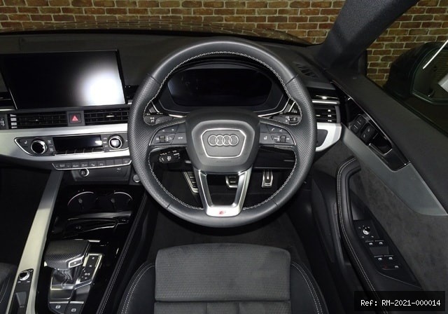 Vehicle photo 30