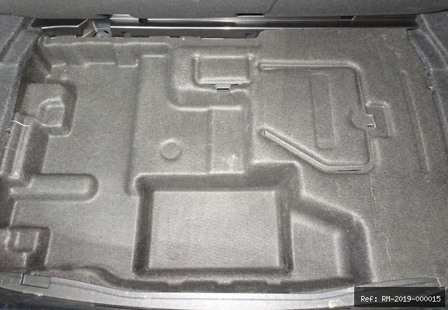 Vehicle photo 28