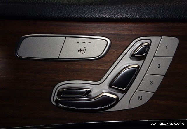 Vehicle photo 49