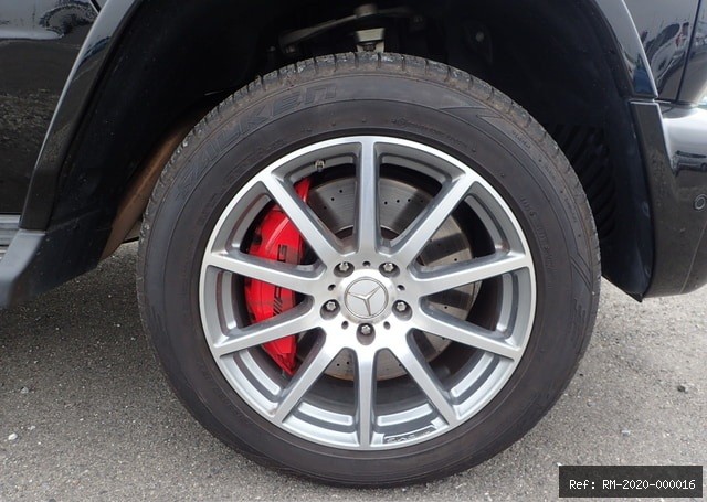 Vehicle photo 12