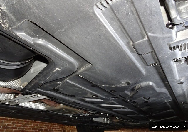 Vehicle photo 21