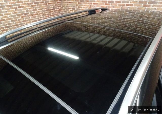 Vehicle photo 73