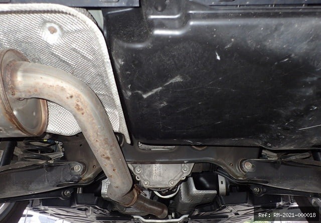 Vehicle photo 19