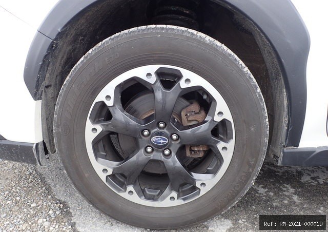 Vehicle photo 9