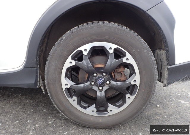 Vehicle photo 10