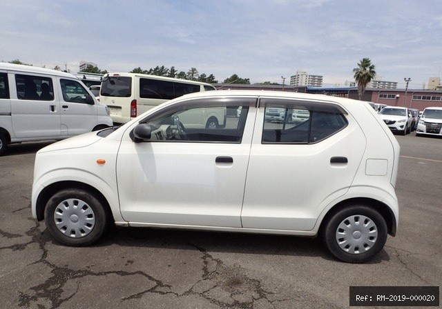 Vehicle photo 2