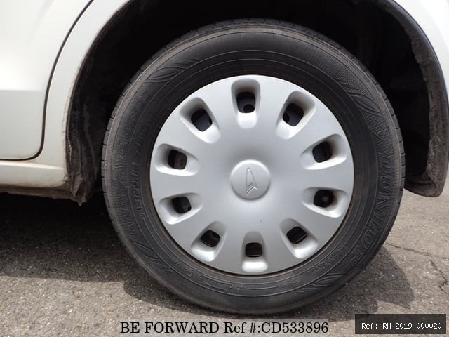 Vehicle photo 9