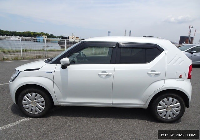Vehicle photo 3