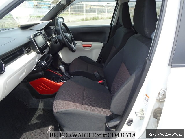 Vehicle photo 25