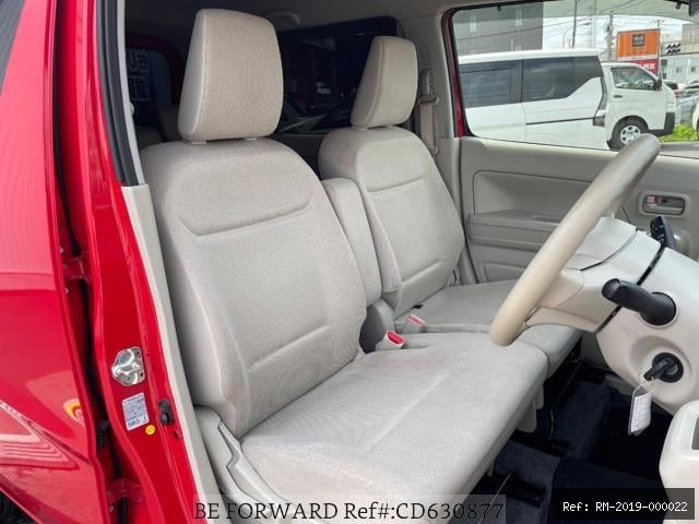 Vehicle photo 10