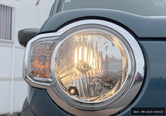 Vehicle photo 10