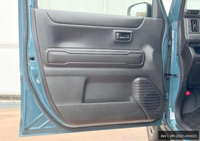 Vehicle photo 27
