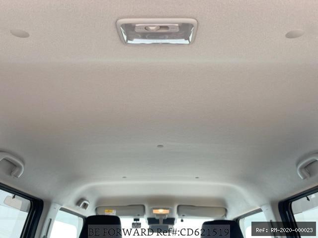 Vehicle photo 23