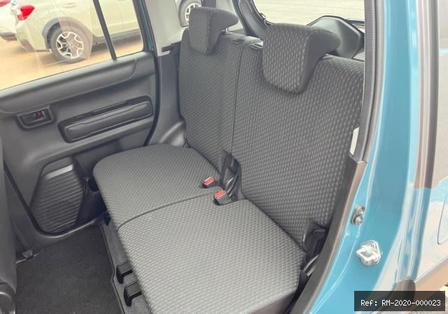 Vehicle photo 28