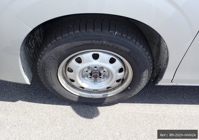 Vehicle photo 10
