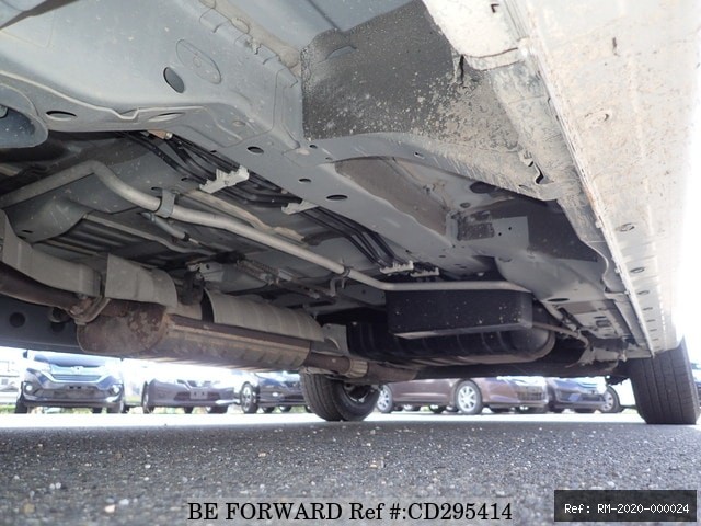 Vehicle photo 16