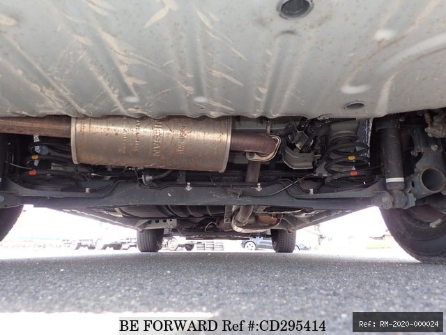Vehicle photo 18