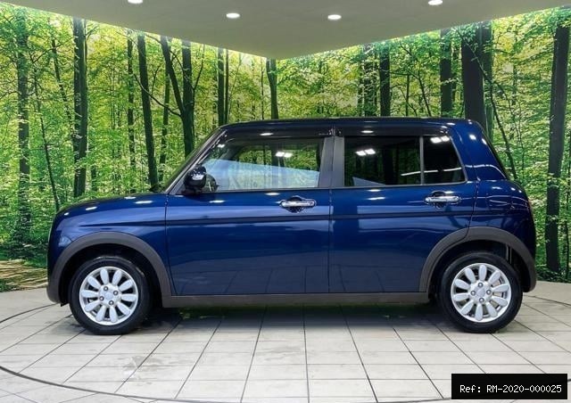 Vehicle photo 15
