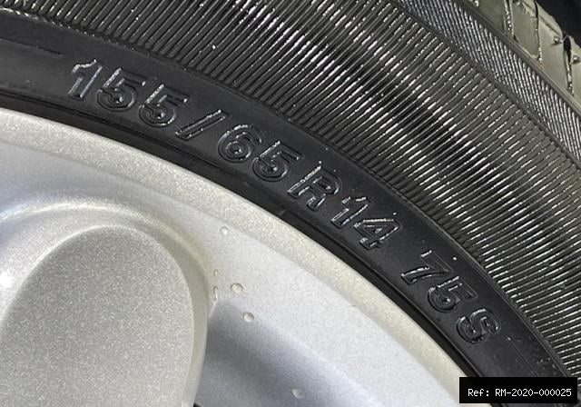 Vehicle photo 11