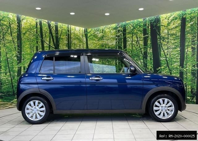 Vehicle photo 16