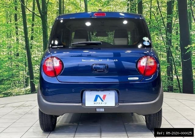 Vehicle photo 18