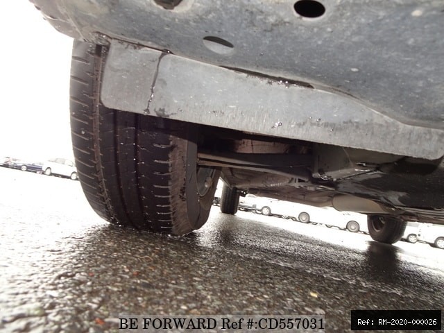 Vehicle photo 13