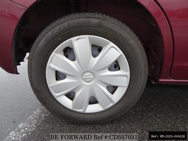 Vehicle photo 12