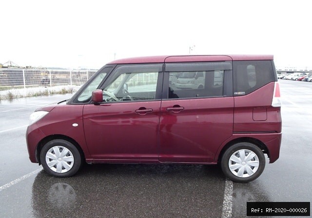 Vehicle photo 3