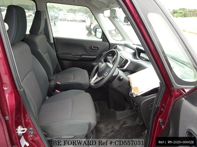Vehicle photo 29