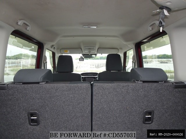 Vehicle photo 24