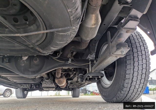 Vehicle photo 10
