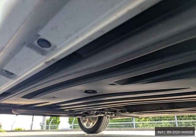 Vehicle photo 26