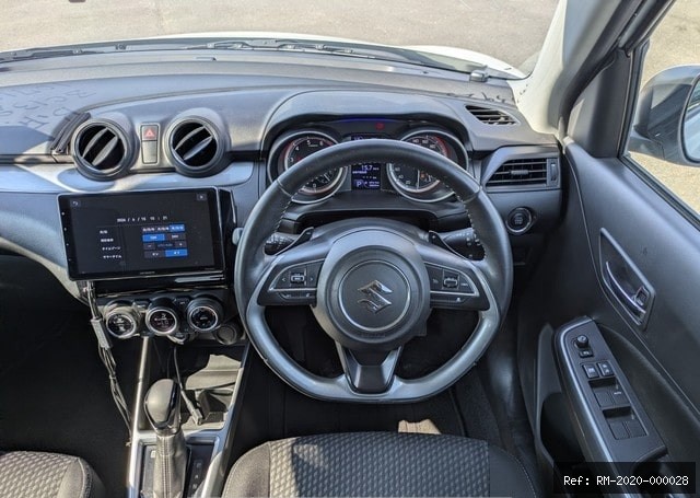 Vehicle photo 29